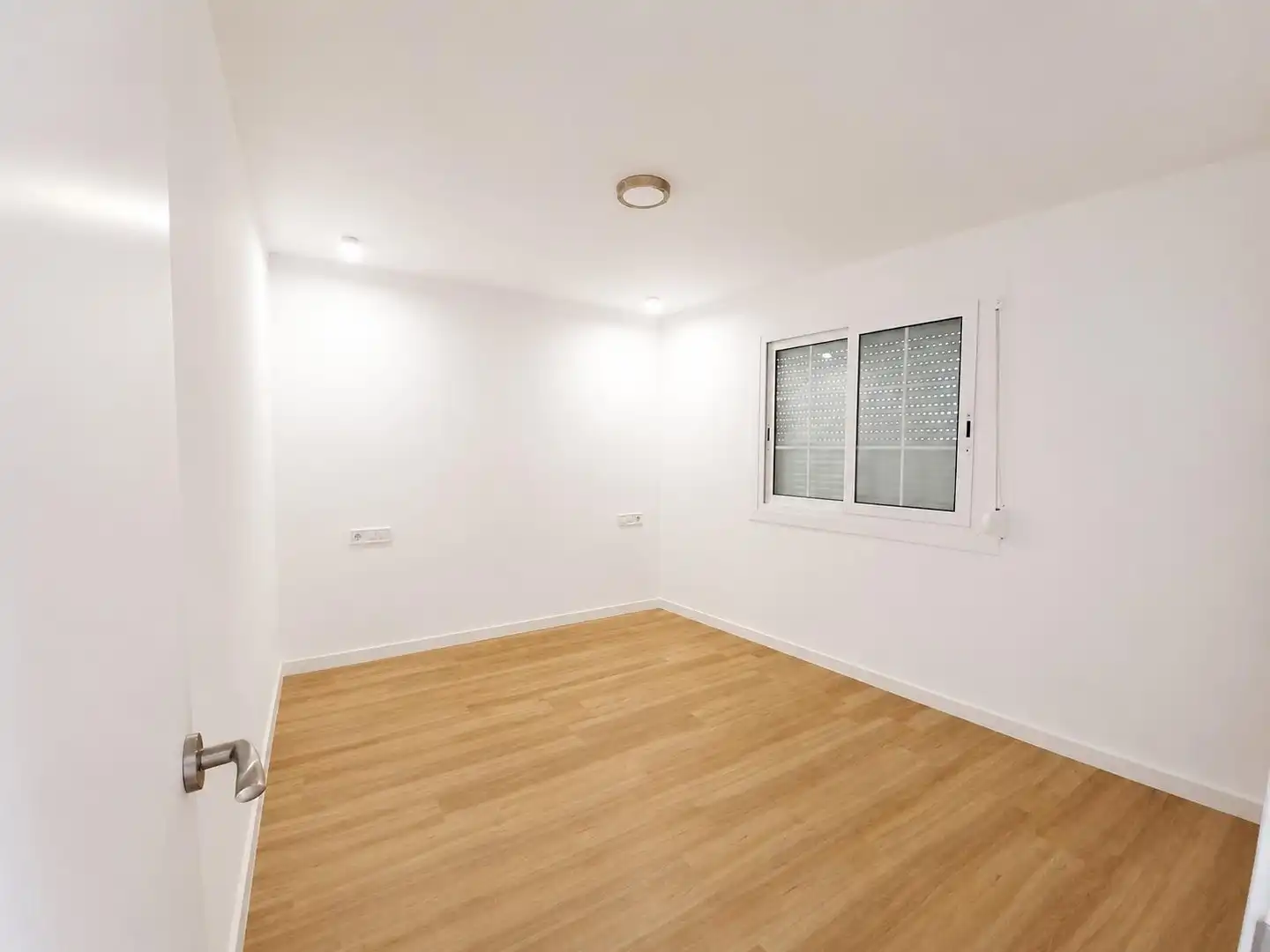 Flat with terrace for sale in Cerdanyola, imagen 6