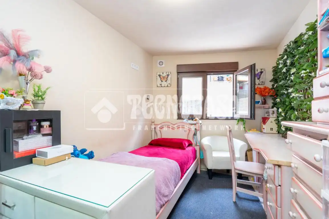 Habitación de Casa o chalet en venta en Colmenar Viejo con Aire acondicionado, Calefacción y Terraza