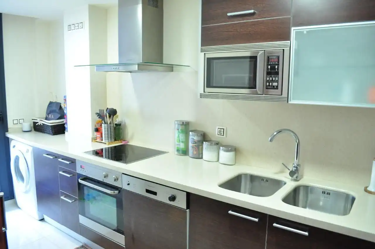 Cocina de Apartamento en venta en Lleida con Aire acondicionado y Amueblado