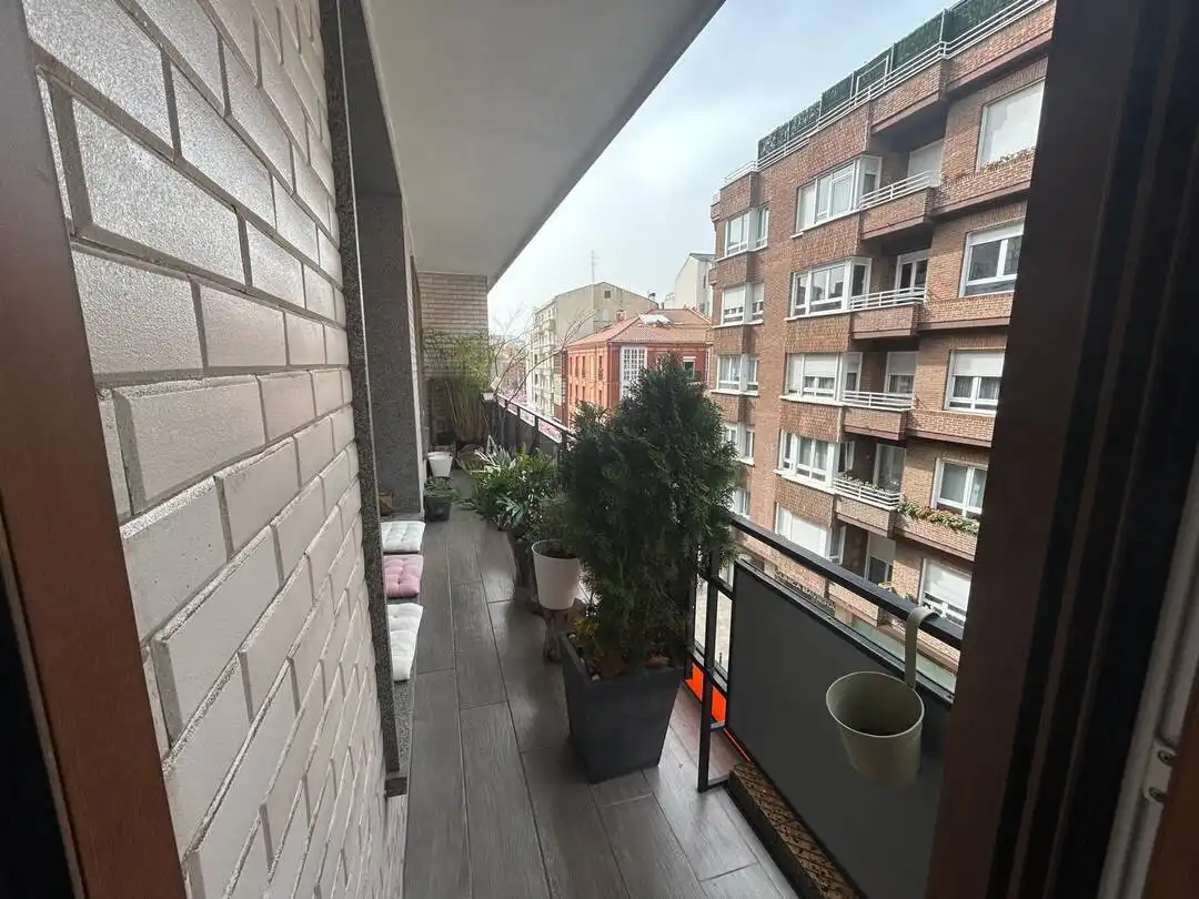 Terrassa de Pis en venda en Vitoria - Gasteiz amb Calefacció, Terrassa i Traster