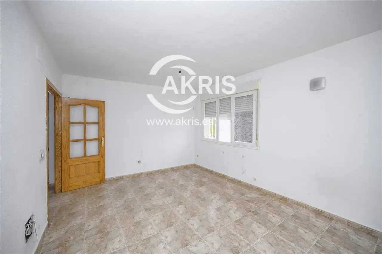 Houses for sale in Calle Amsterdam, Huecas