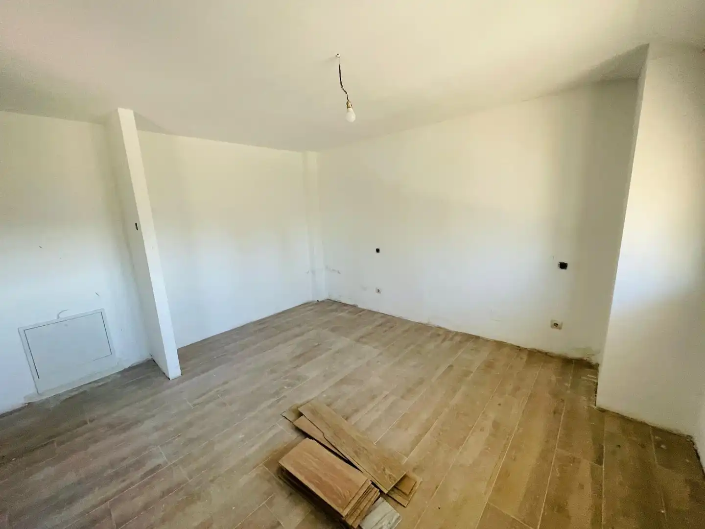 Casa adosada en venta en Navalperal de Pinares con Jardín privado, Terraza y Alarma