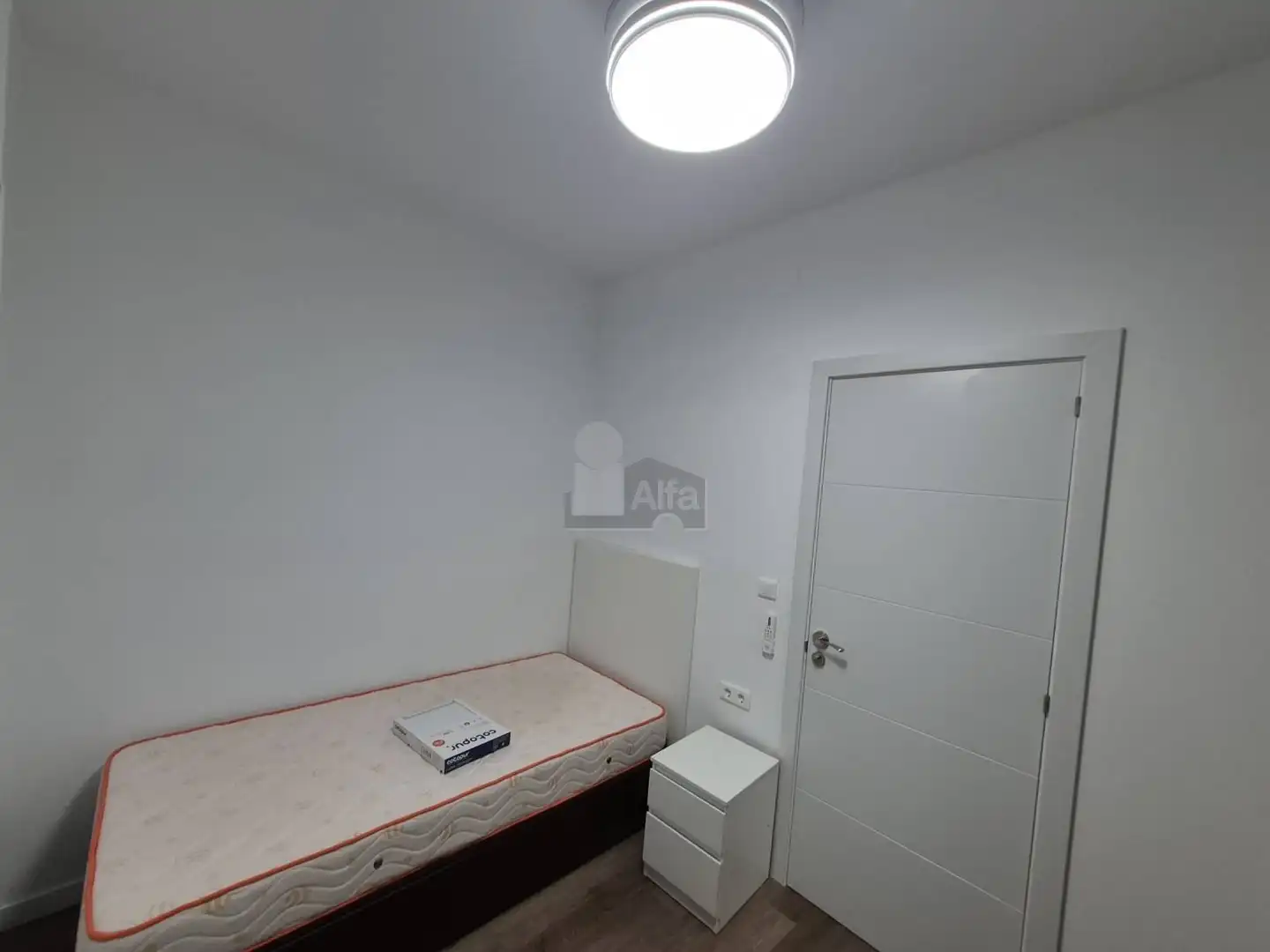 Habitación en Carrer de la Pobla de Farnals, 5, Albors