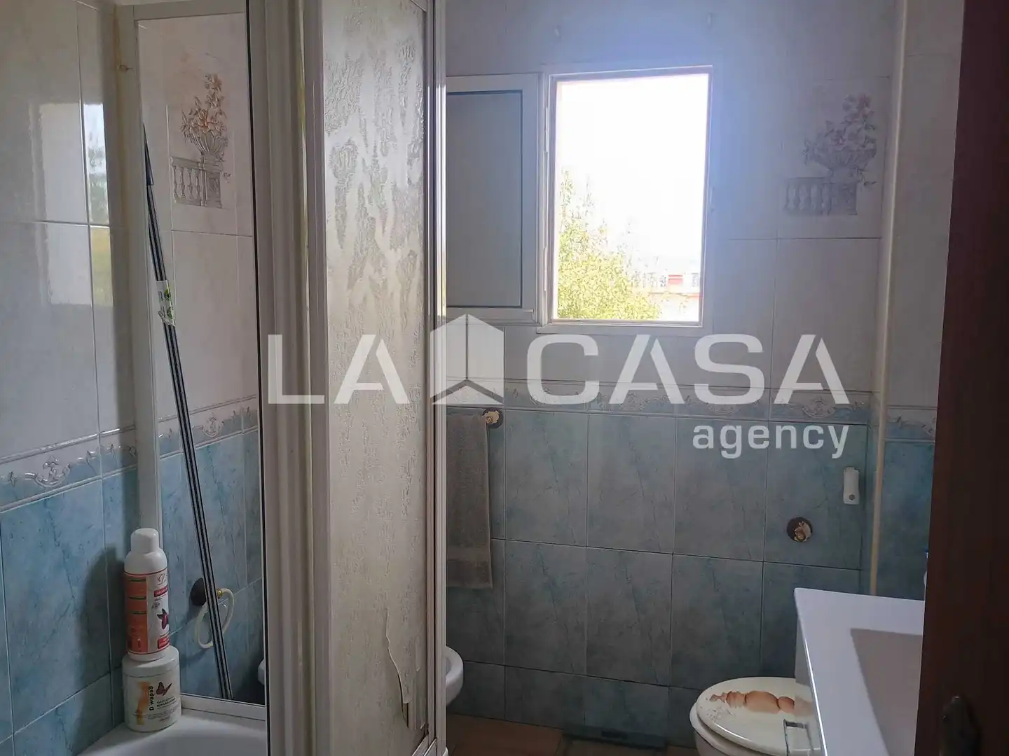 Bany de Pis en venda en Algeciras