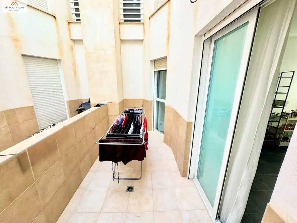 Terraza de Planta baja en venta en Dolores con Aire acondicionado y Piscina comunitaria
