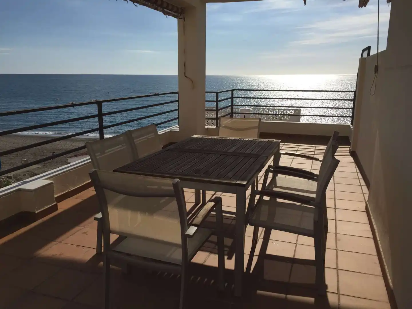 Terrassa de Apartament per a compartir en Vélez-Málaga amb Aire condicionat, Terrassa i Moblat