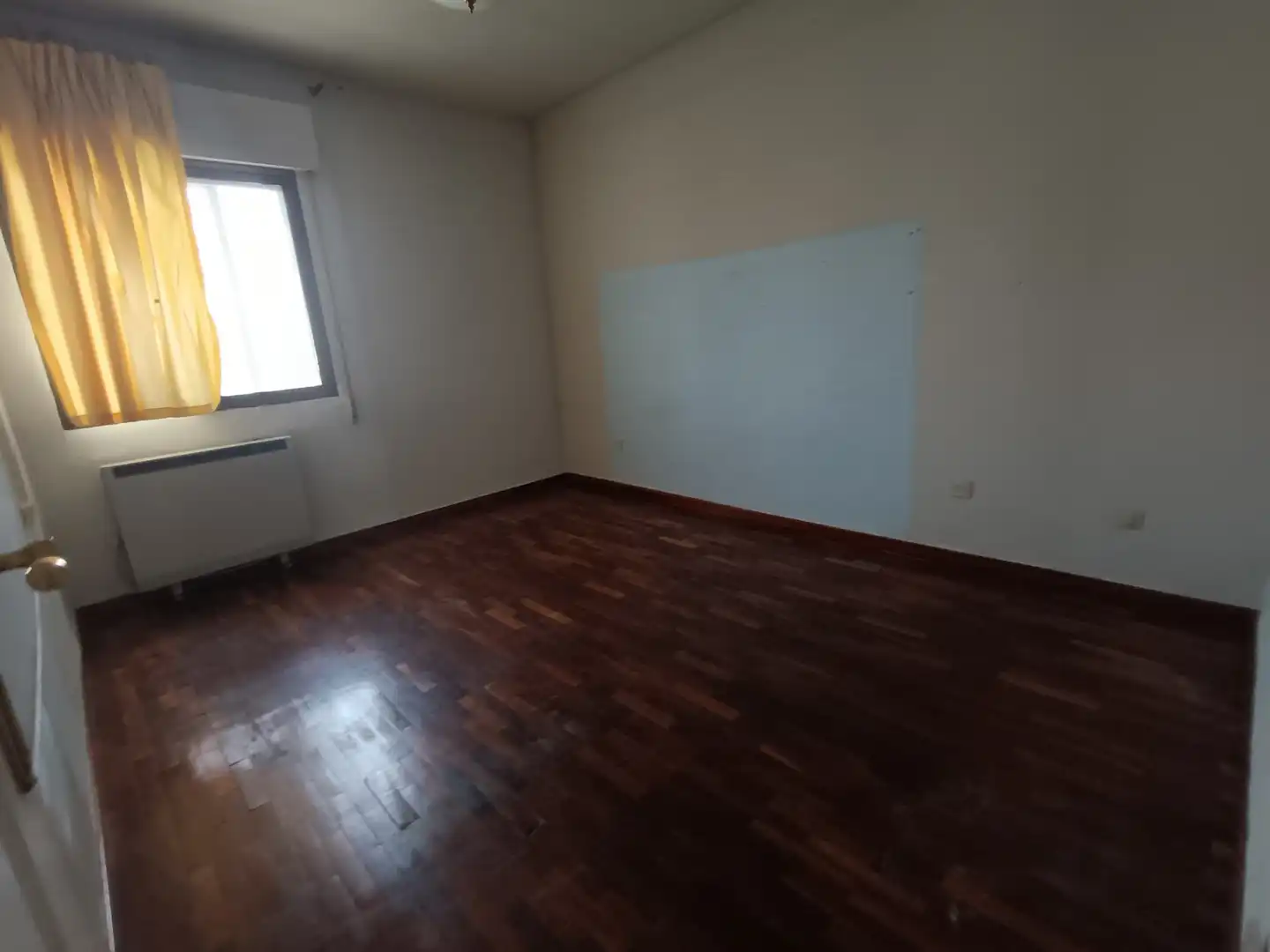 Dormitori de Casa o xalet en venda en Ciudad Real amb Aire condicionat, Calefacció i Jardí privat