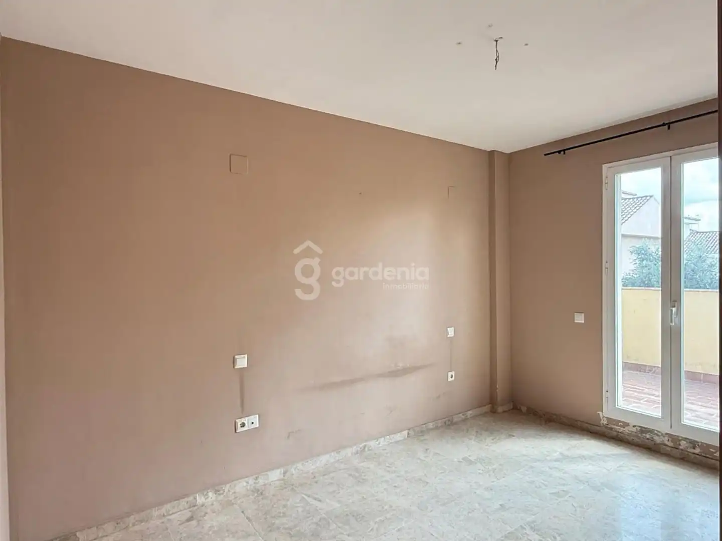 Casa adosada en venta en Castilleja de la Cuesta con Aire acondicionado y Terraza