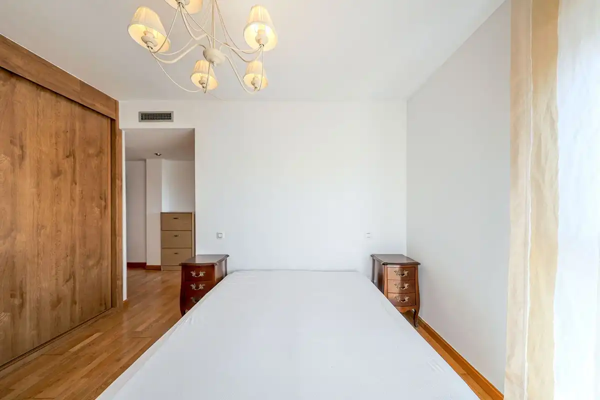 Flat with pool for sale in C. de Américo Castro, imagen 42