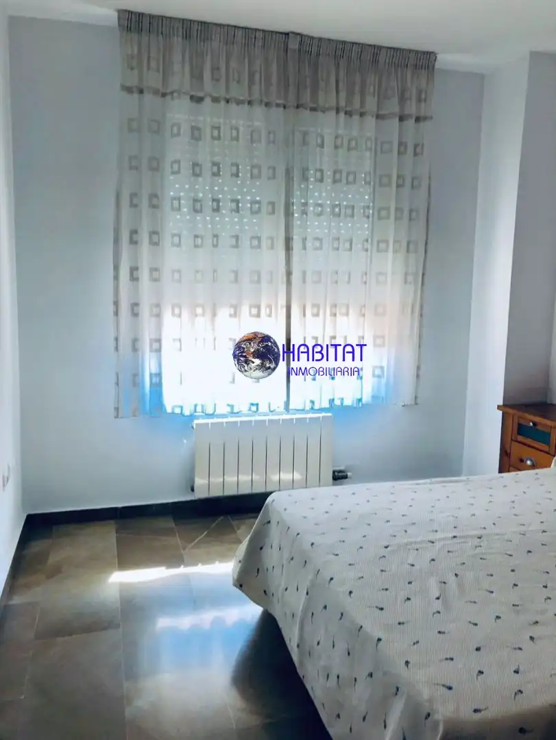 Schlafzimmer von Wohnung zur Miete in Granada mit Klimaanlage, Heizung und Terrasse