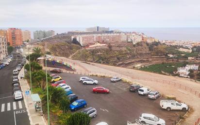 Exterior view of Flat to share in Las Palmas de Gran Canaria