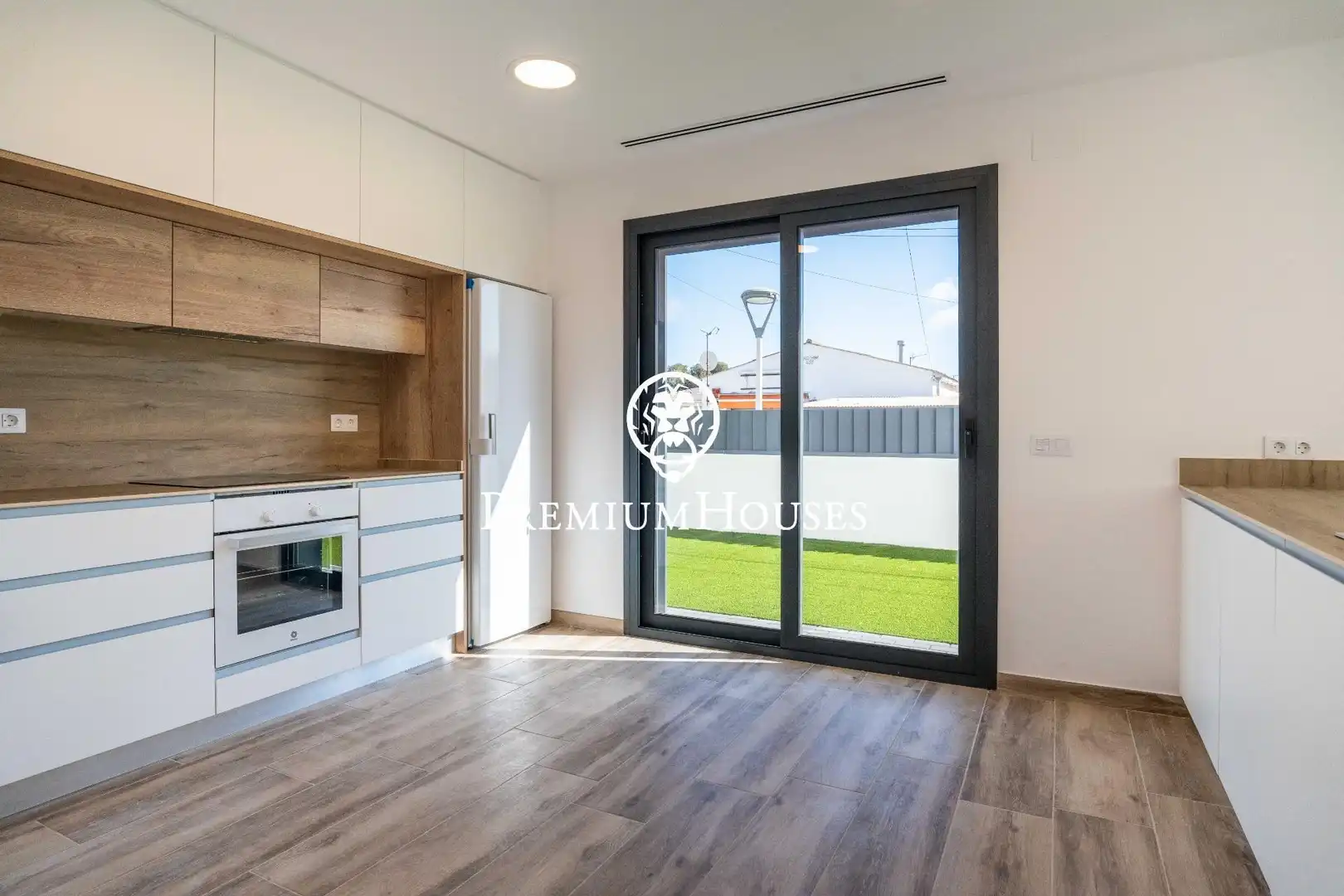 Terraza de Casa o chalet en venta en El Vendrell con Aire acondicionado, Calefacción y Jardín privado