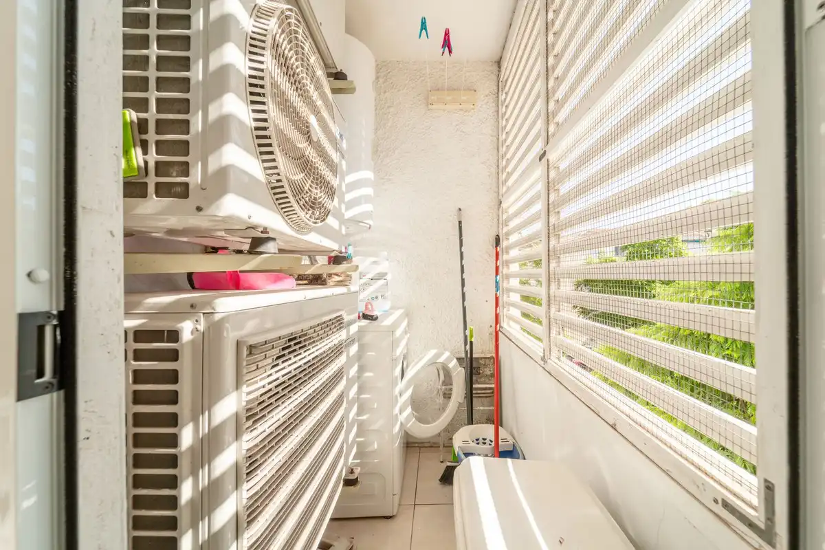 Terraza de Apartamento de alquiler en Benalmádena con Aire acondicionado y Piscina comunitaria