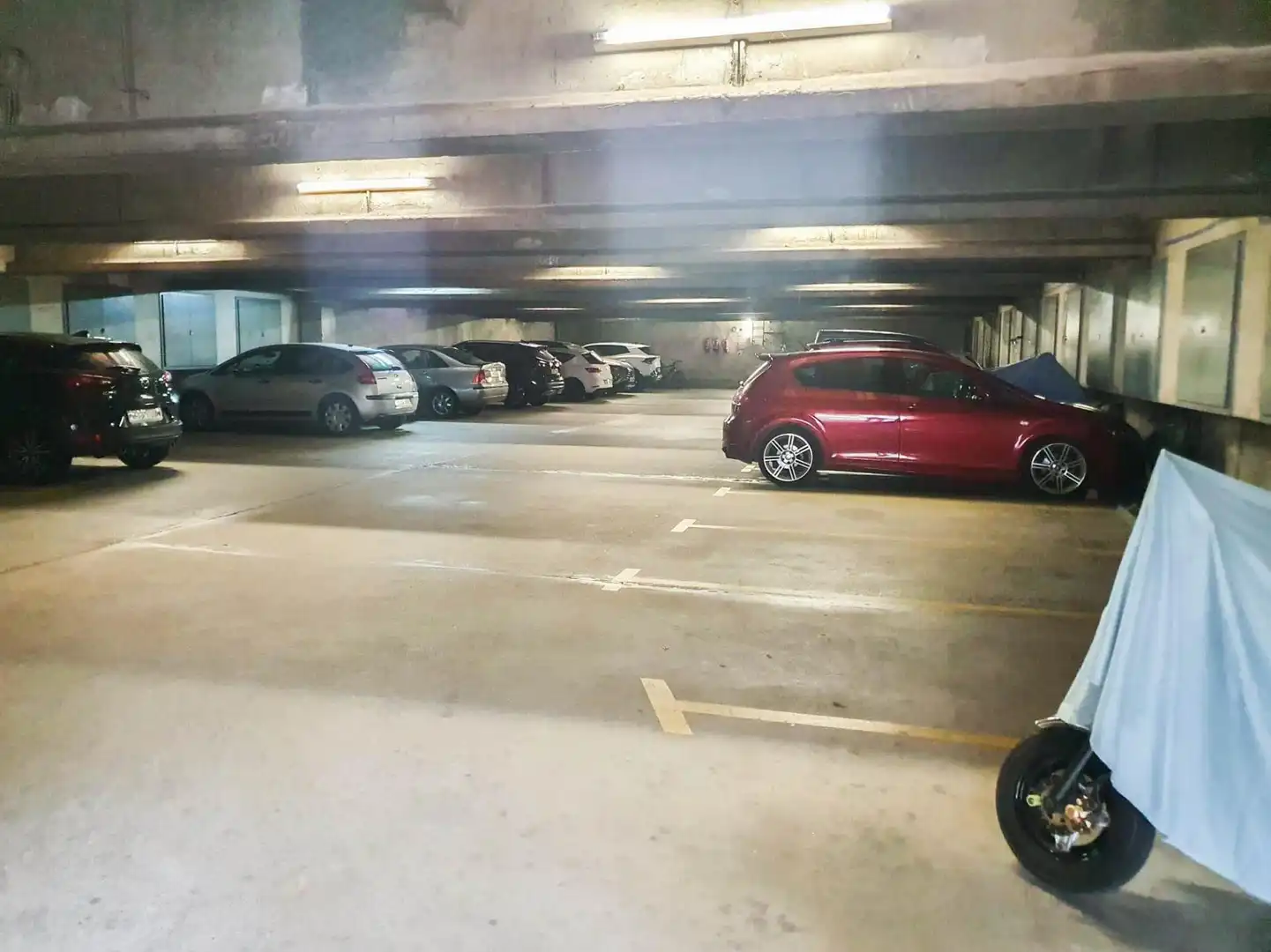 Garage for sale in Martorell