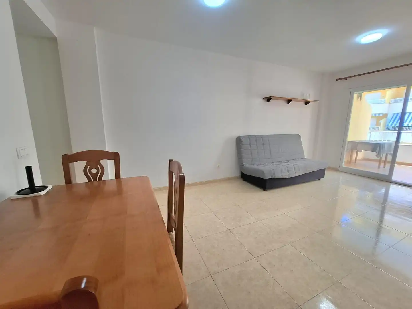 Sala d'estar de Pis en venda en Oropesa del Mar / Orpesa amb Aire condicionat, Balcó i Piscina comunitària