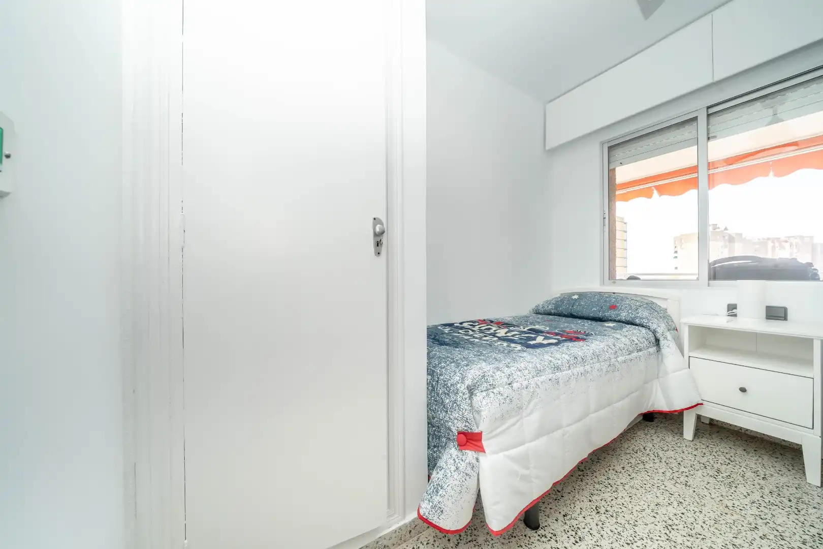 Bedroom of Apartments for rent in Orihuela  with Furnished, Washing machine and Microwave