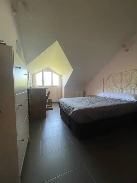 Habitación de Dúplex en venta en Udías con Balcón y Piscina comunitaria
