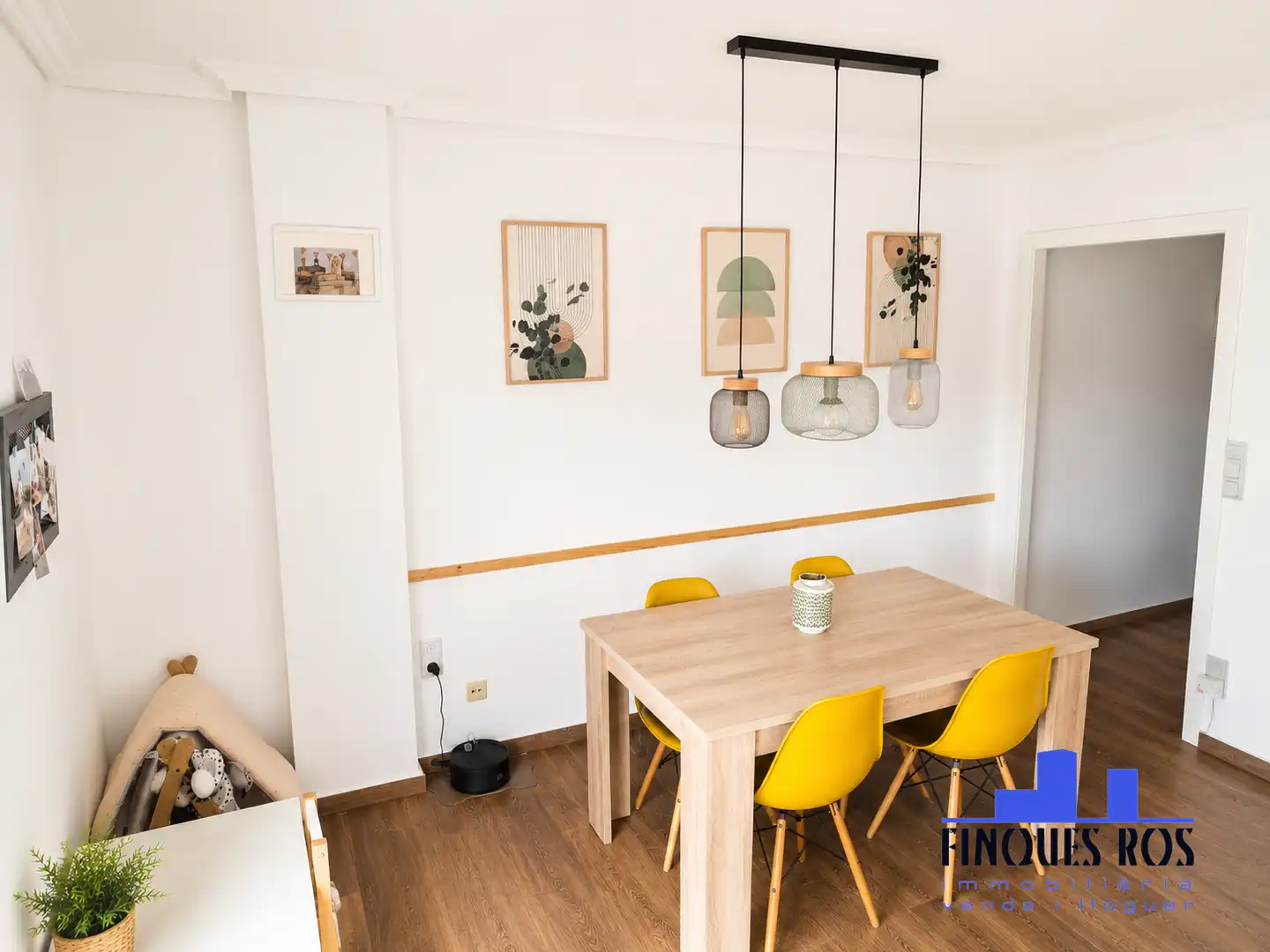 Comedor de Piso en venta en Vinaròs con Aire acondicionado, Calefacción y Terraza