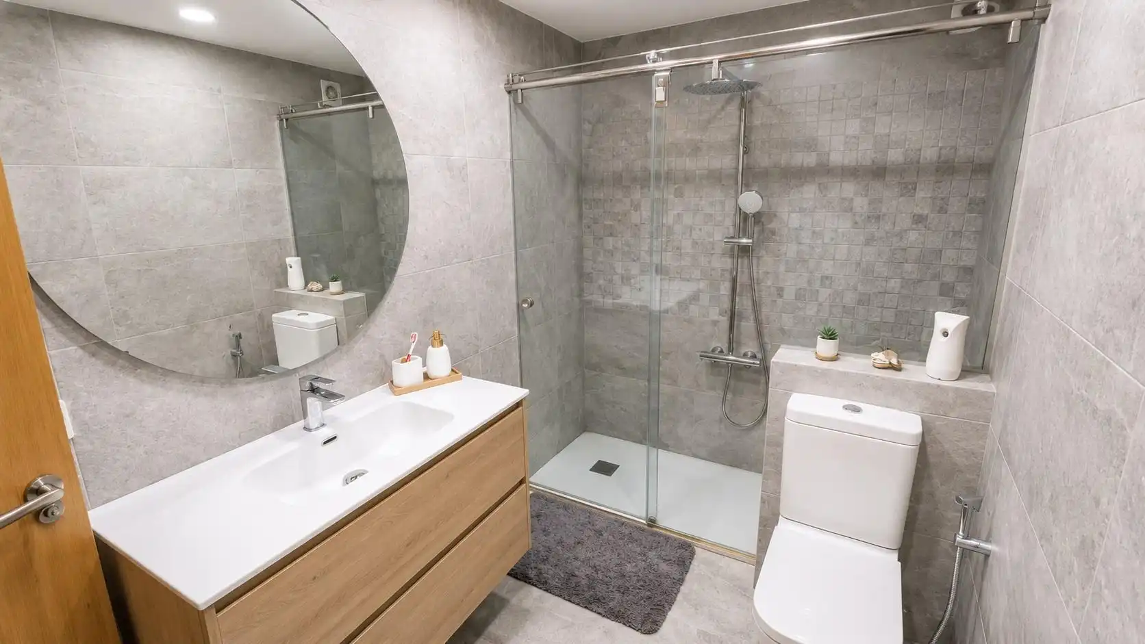 Bathroom of Flat for sale in Valencia  with Balcony