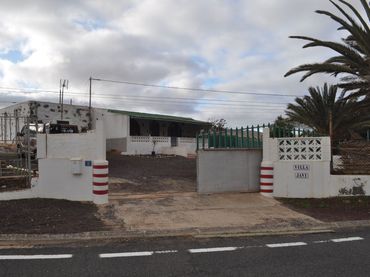 Casa rústica amb jardí en venda a La Mareta