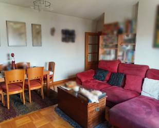 Living room of Flat for sale in Burgos Capital  with Heating, Parquet flooring and Storage room