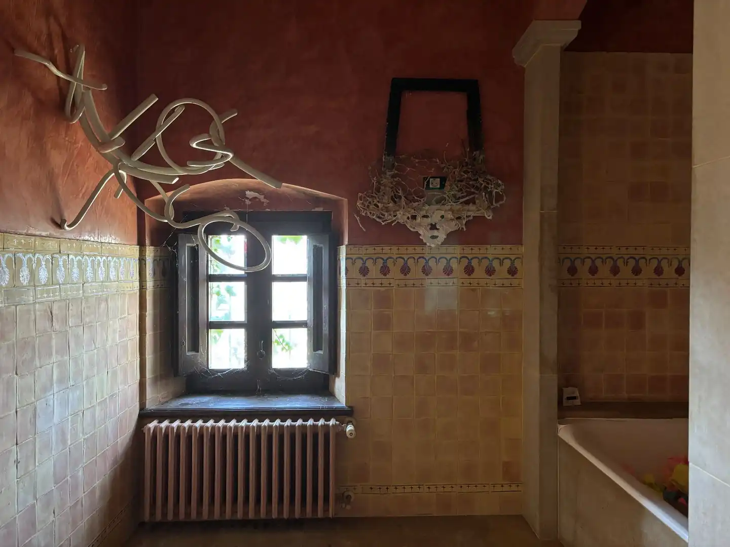 Baño de Finca rústica en venta en La Pera con Jardín privado, Trastero y Piscina