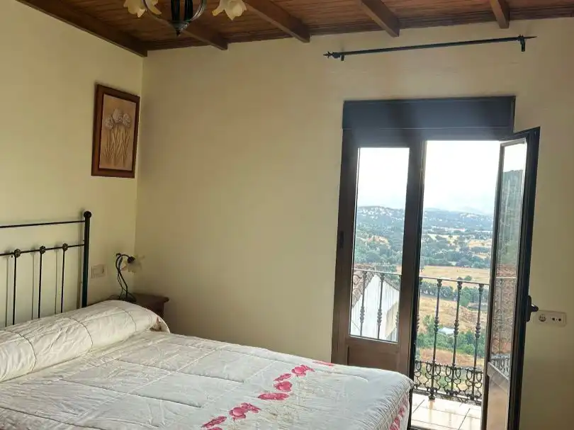 Dormitori de Casa o xalet de lloguer en Aroche, Huelva