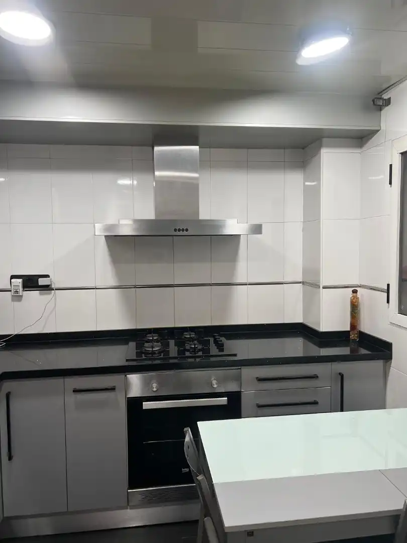 Cuina de Pis en venda en Castellón de la Plana / Castelló de la Plana amb Aire condicionat, Parquet i Moblat