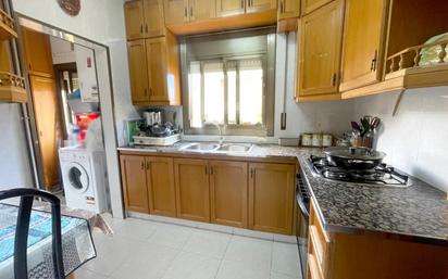 Kitchen of Flat for sale in Granollers  with Balcony