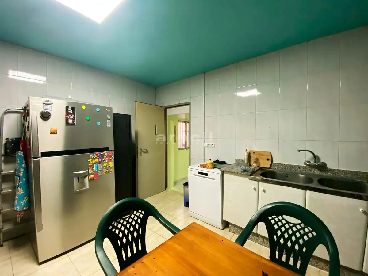 Business premises for sale in Carrer Enginyer Vilaplana, imagen 6