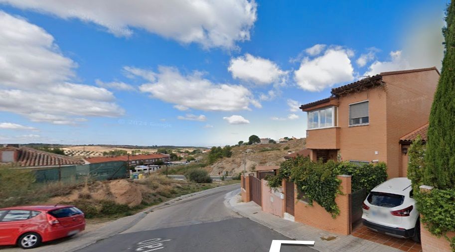 Exterior view of House or chalet for sale in Ontígola  with Terrace and Furnished
