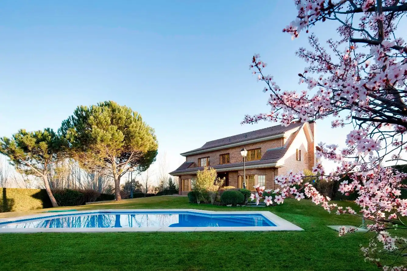 Jardí de Casa o xalet de lloguer en La Moraleja amb Aire condicionat, Calefacció i Jardí privat