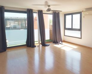 Living room of Flat to rent in Alcorcón  with Balcony
