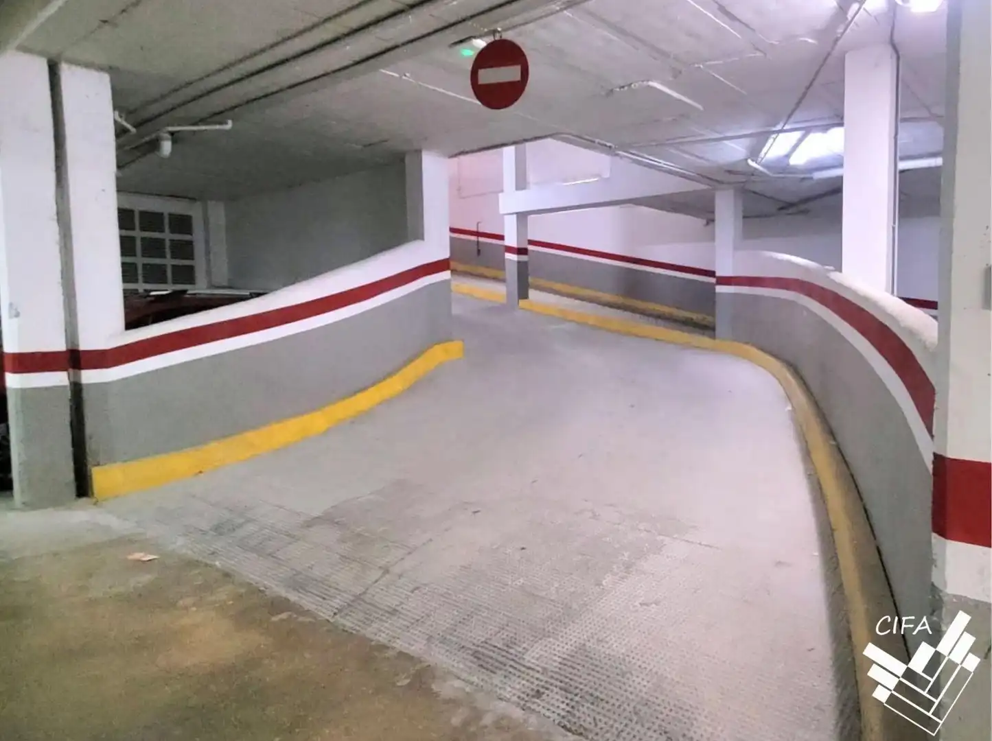 Parkplatz von Garage zum Verkauf in Vinaròs
