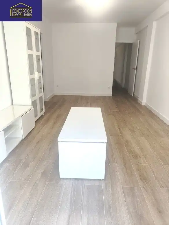 Wohnzimmer von Wohnung zur Miete in Córdoba mit Klimaanlage, Heizung und Parkett