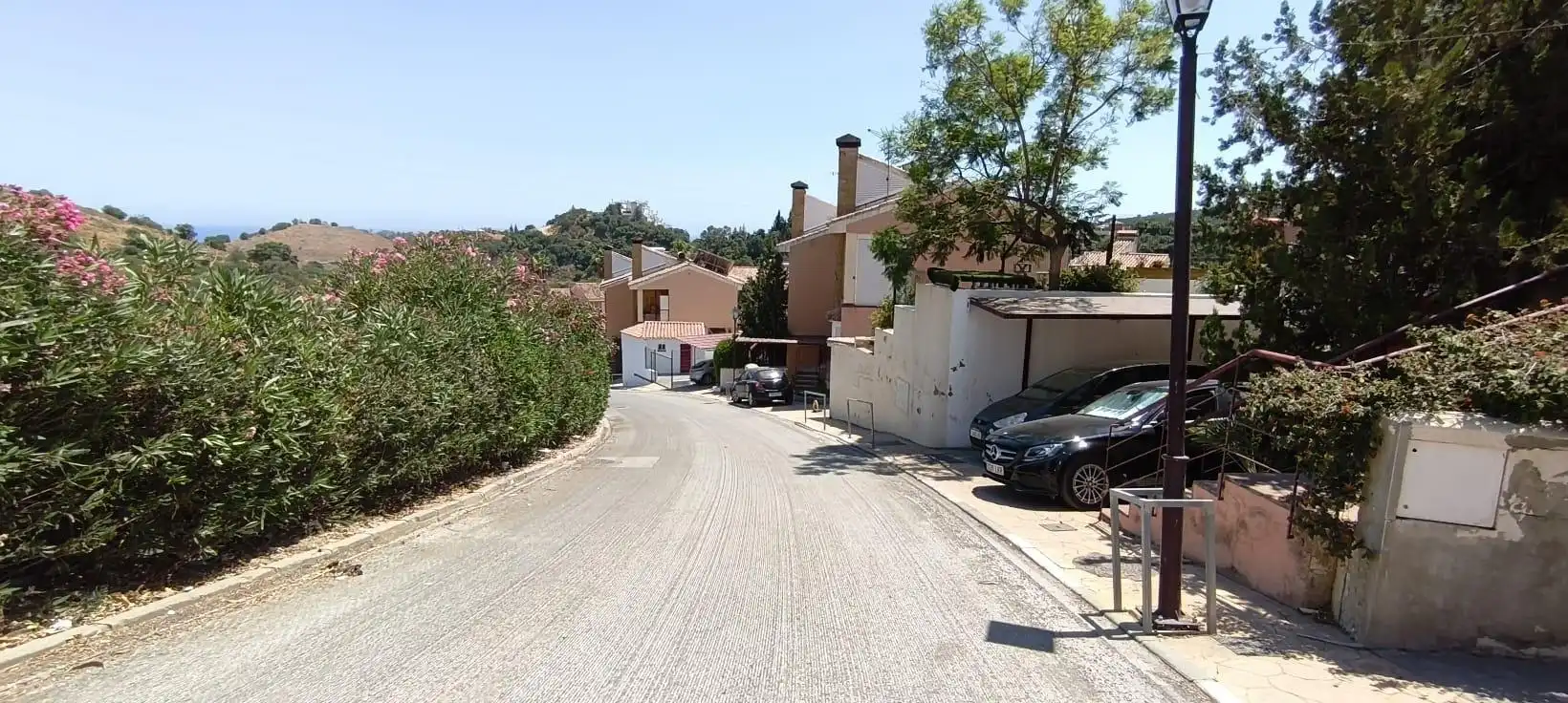 Vista exterior de Dúplex en venda en Estepona amb Jardí privat, Terrassa i Piscina comunitària