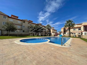 Casa amb piscina de lloguer a Los Peñascos - El Salero - Los Imbernones
