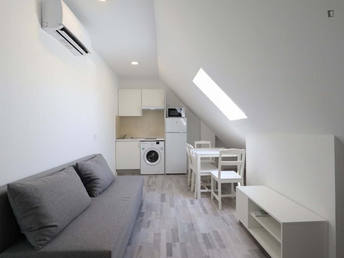 Living room of Apartment to rent in  Madrid Capital  with Air Conditioner, Heating and Furnished