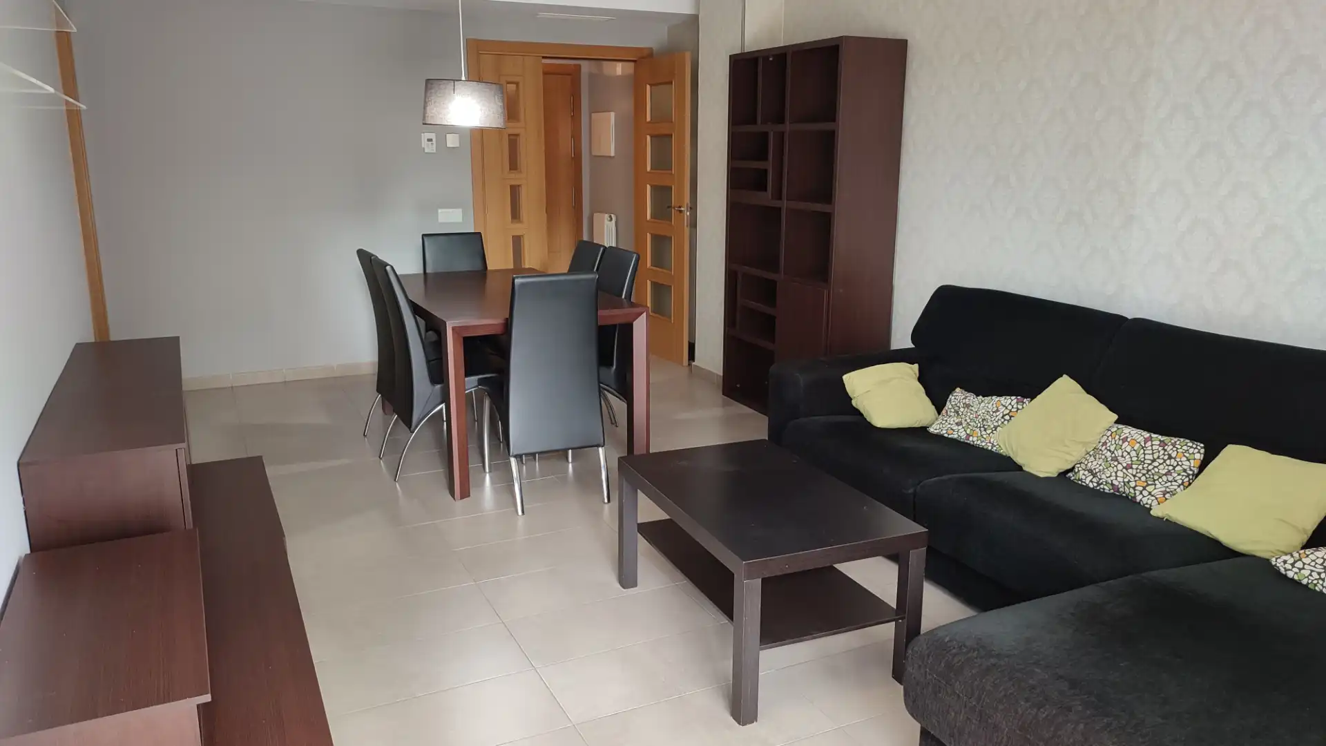 Wohnzimmer von Wohnung zum Verkauf in Reus mit Klimaanlage, Heizung und Terrasse
