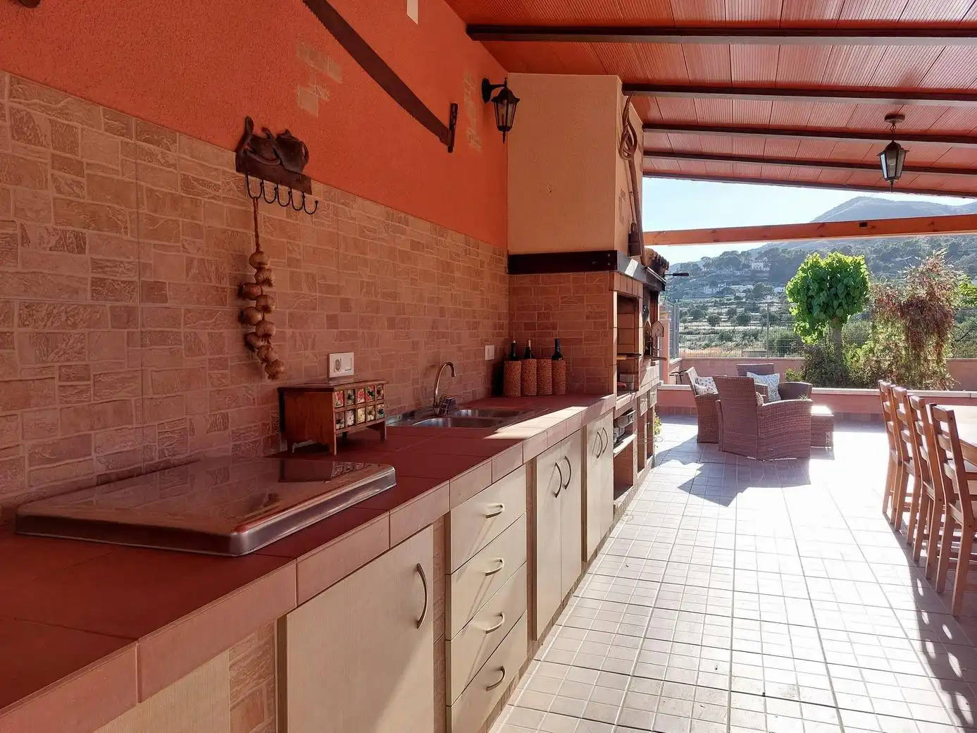 Cuina de Casa o xalet en venda en Aigües amb Calefacció, Jardí privat i Terrassa