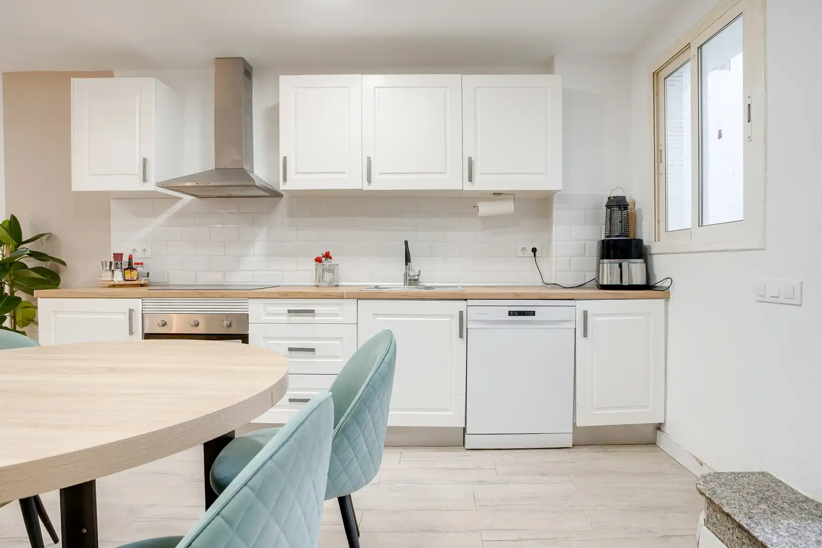 Kitchen of Flat for sale in Terrassa  with Terrace and Balcony