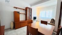 Living room of Flat for sale in  Barcelona Capital  with Air Conditioner, Furnished and Oven