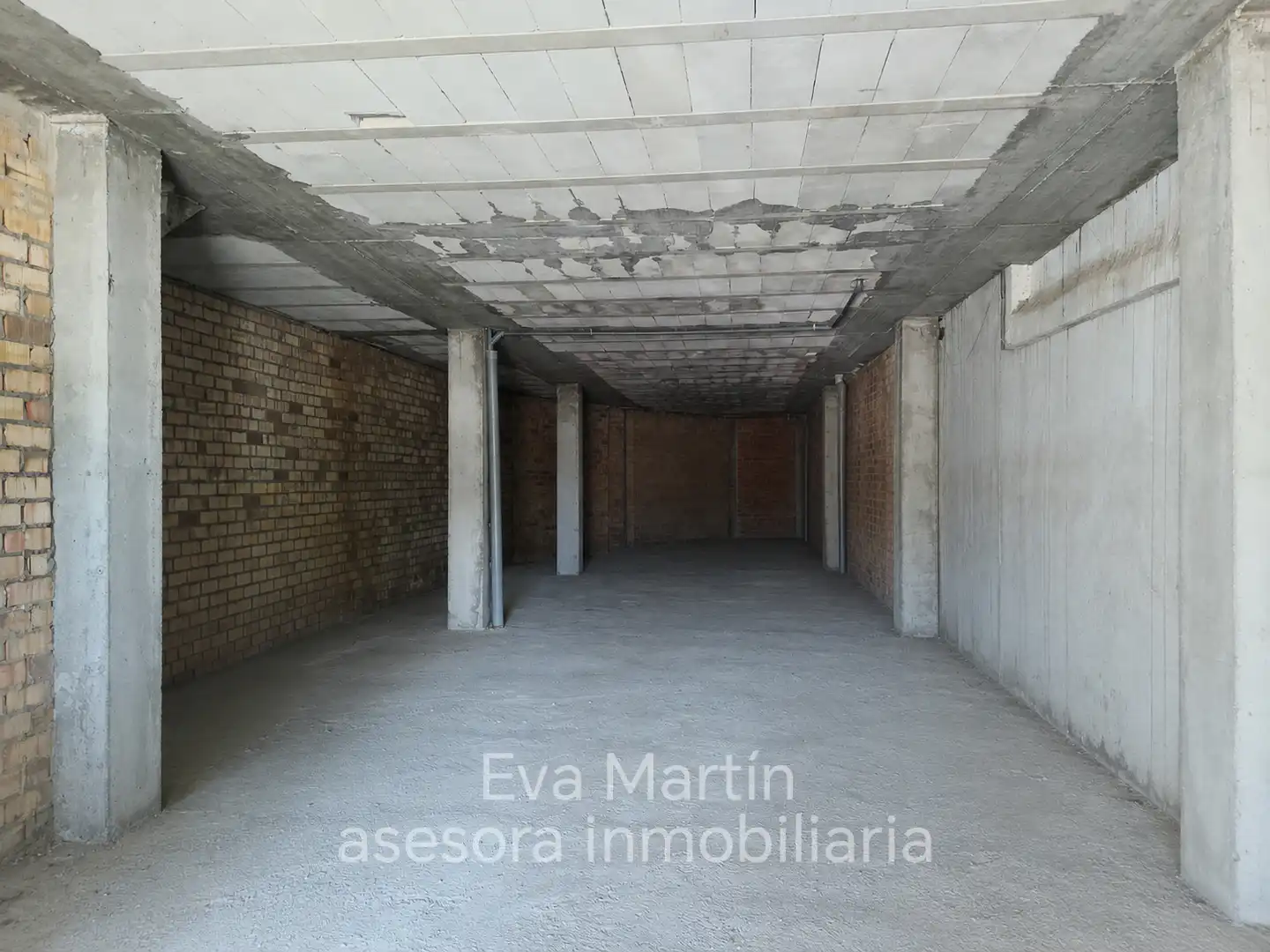 Gewerbefläche zum Verkauf in Avenida Juan Pablo II