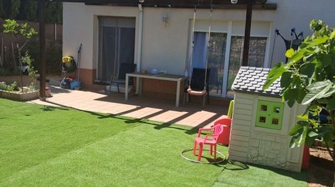 Foto 4 de Casa adosada en venda a Calle Ruperto Chapí, Uceda, Guadalajara