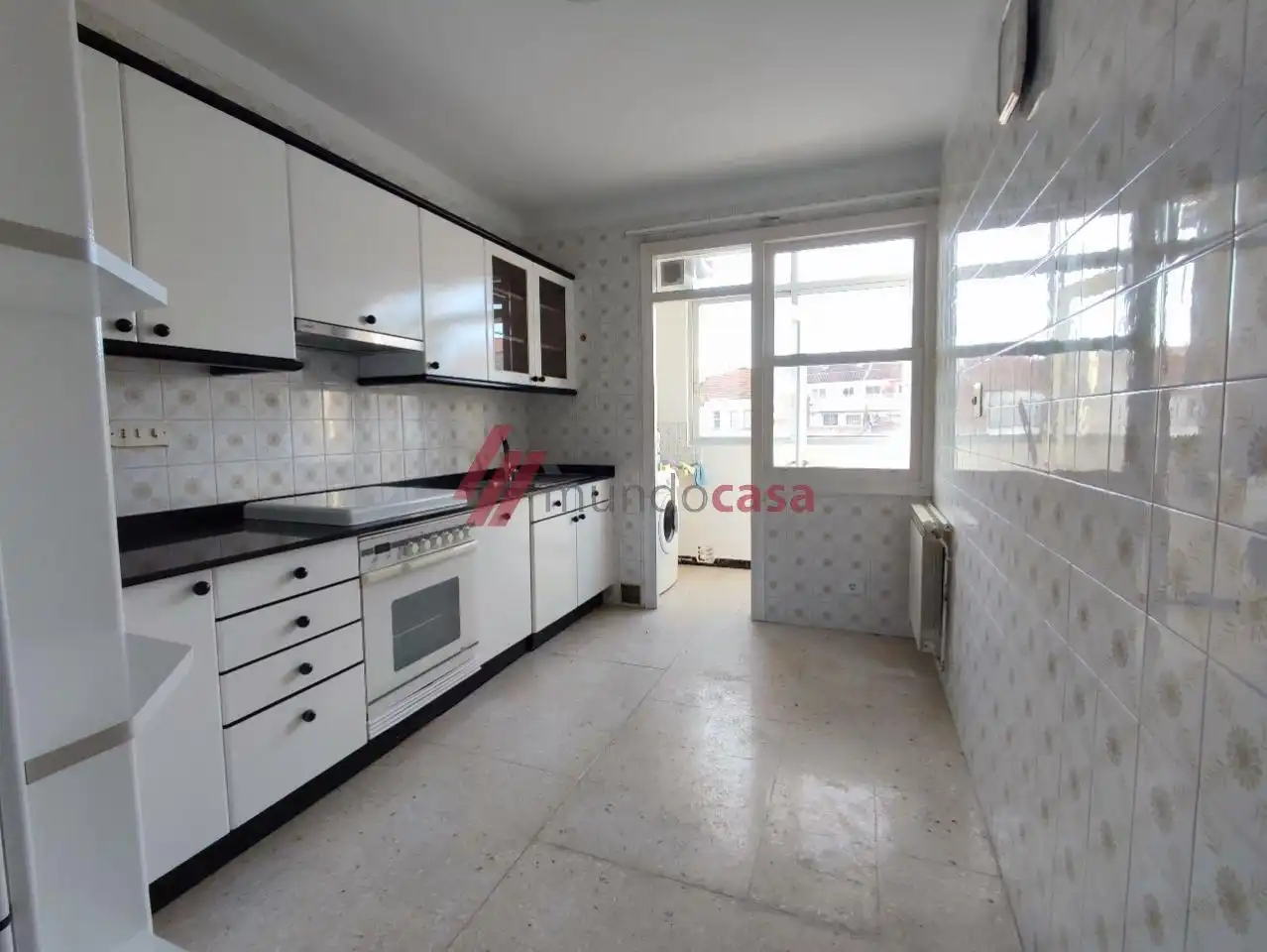 Cocina de Piso de alquiler en Ferrol con Calefacción y Amueblado