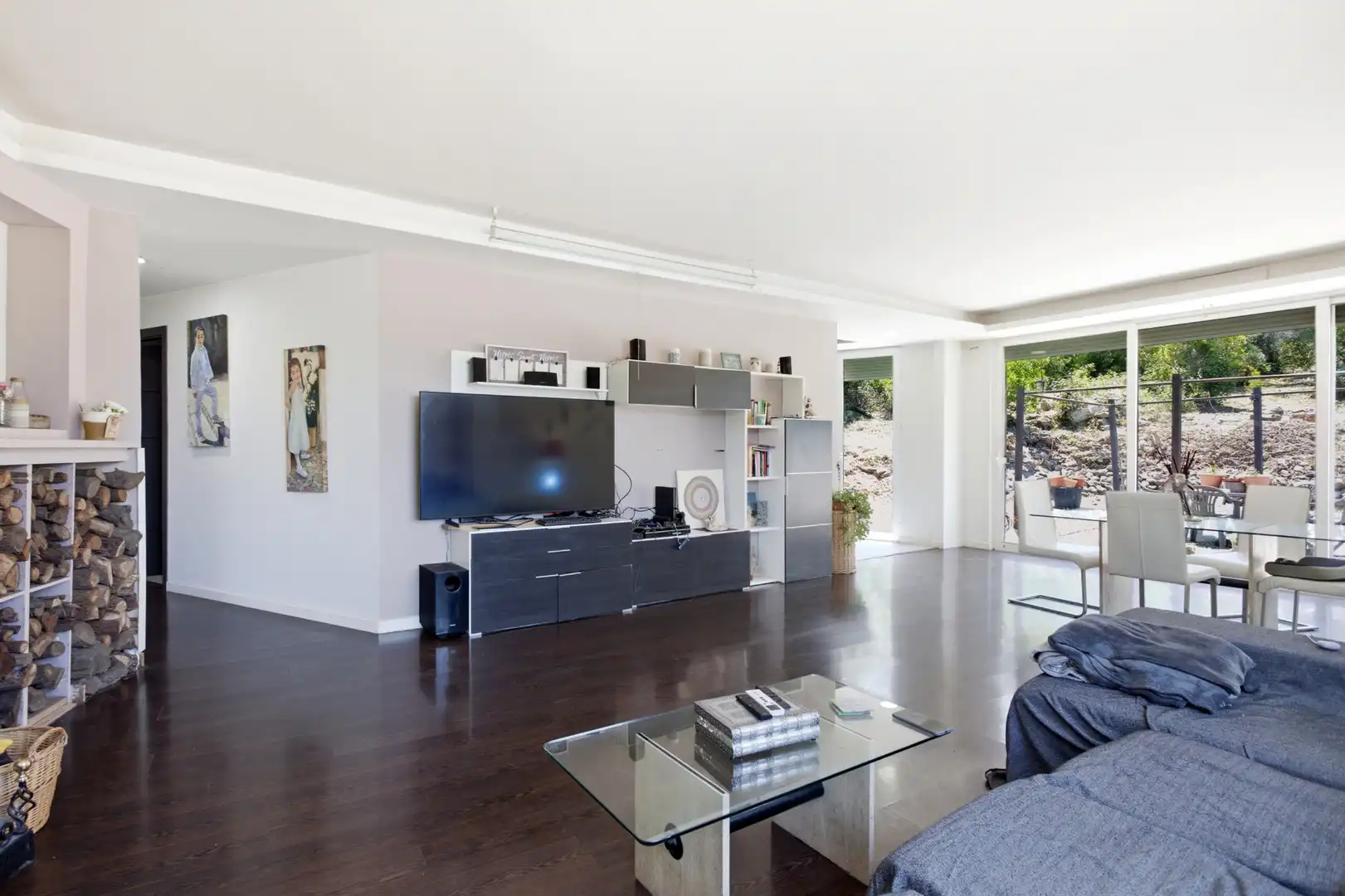 Sala de estar de Casa o chalet en venta en Vallirana con Aire acondicionado, Calefacción y Jardín privado