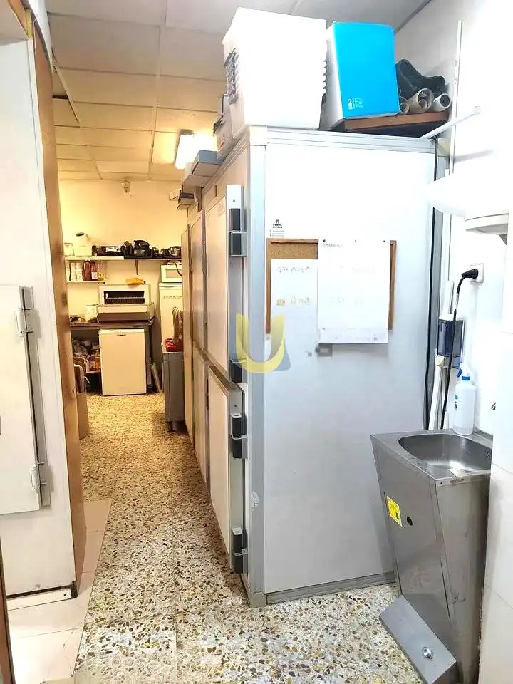 Local comercial en traspàs a Casco histórico, imagen 4