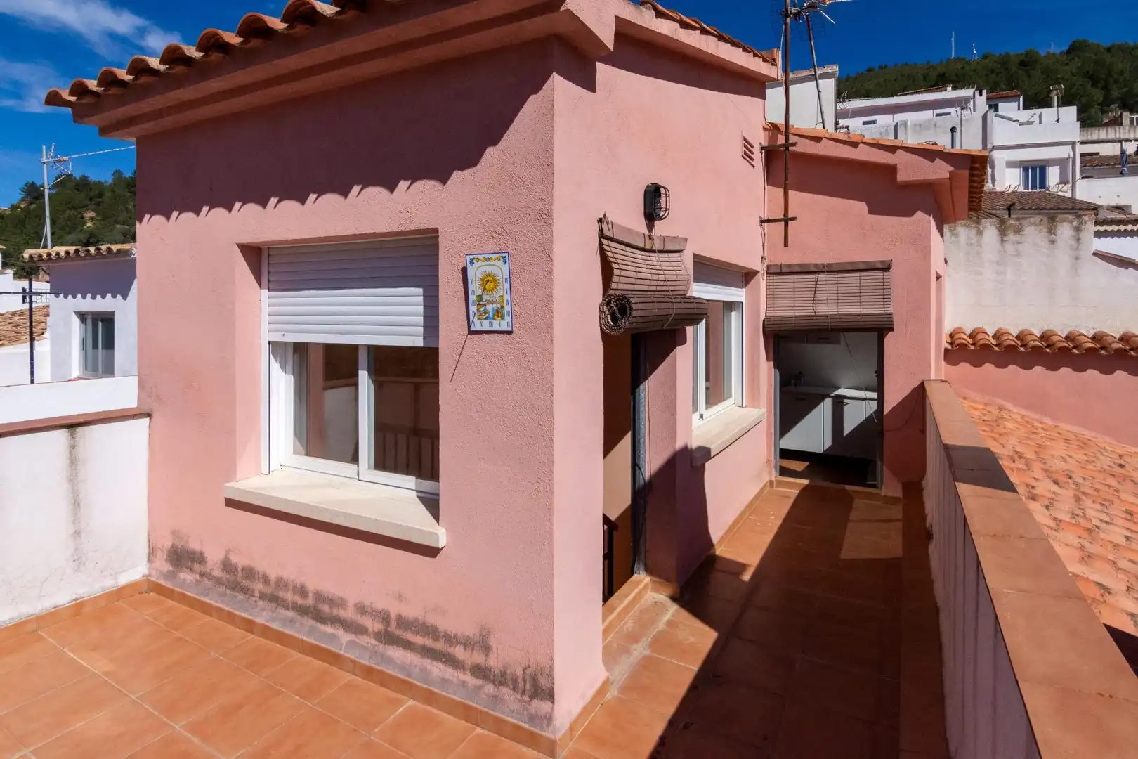 Vista exterior de Casa o xalet en venda en Fuentes de Ayódar amb Terrassa, Traster i Balcó