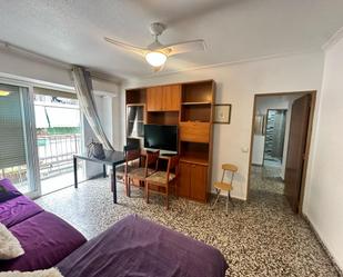 Sala d'estar de Apartament en venda en Alicante / Alacant amb Terrassa i Balcó