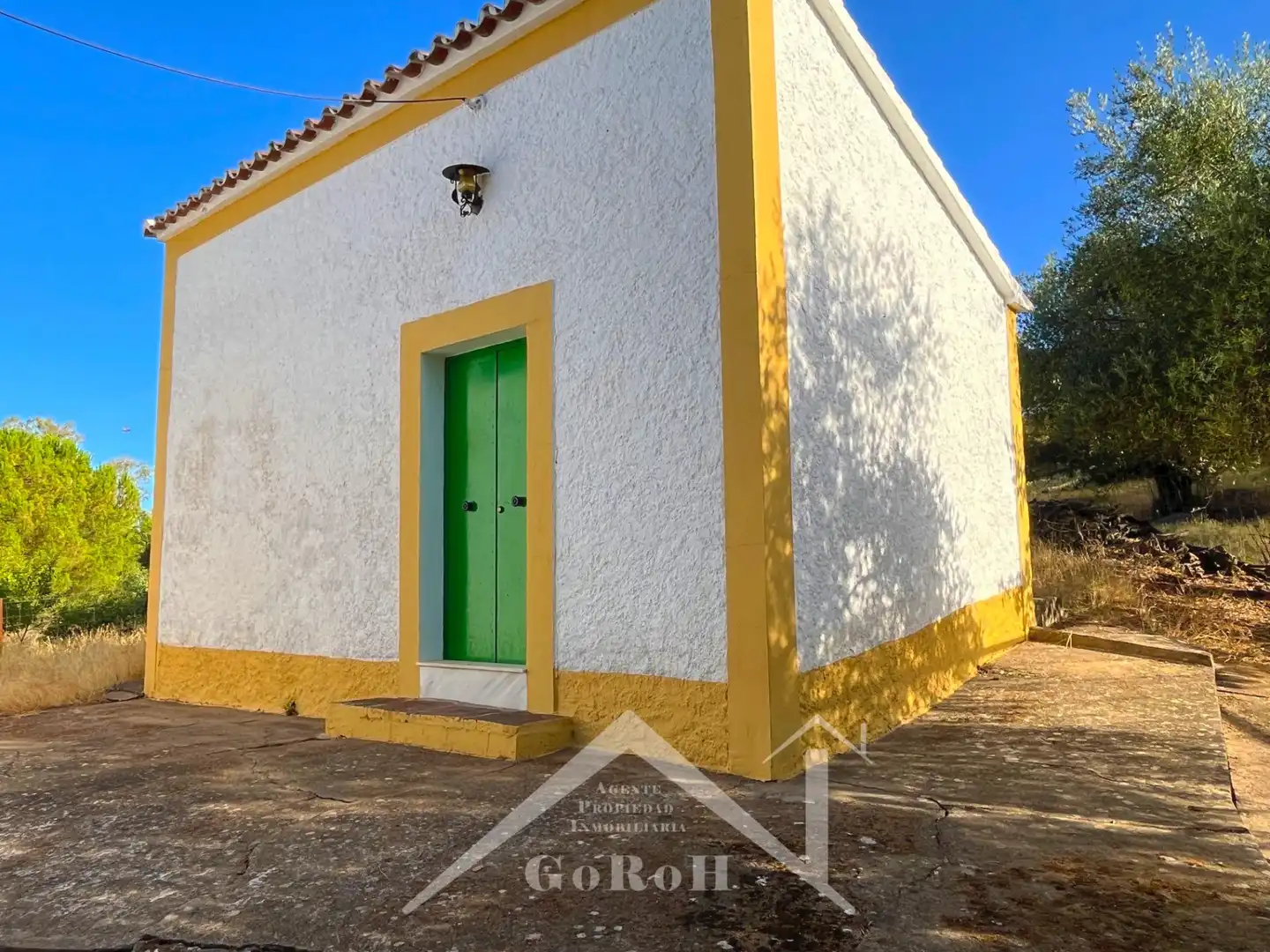 Exterior view of Land for sale in Constantina